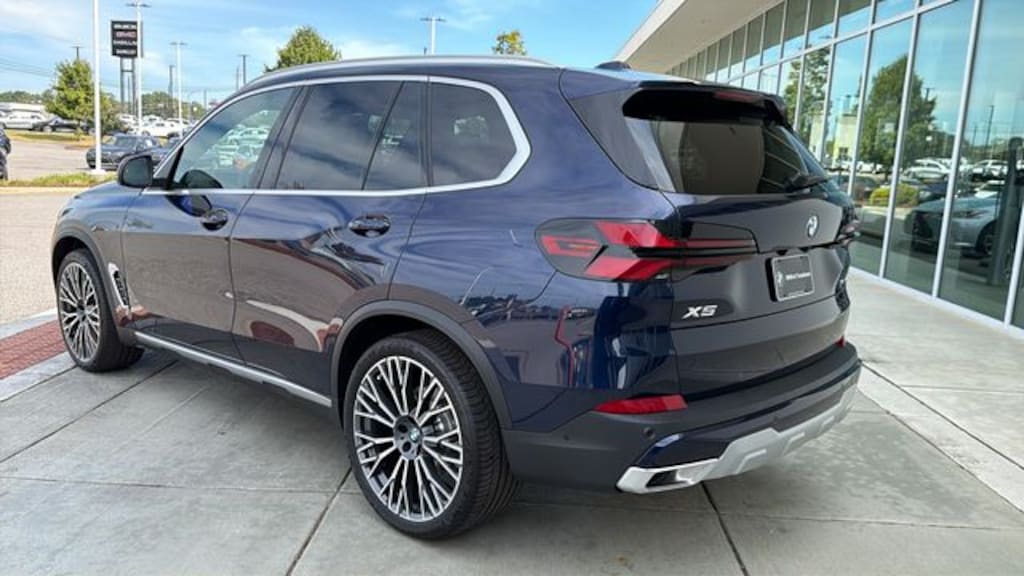 New 2026 BMW X5 xDrive40i SUV