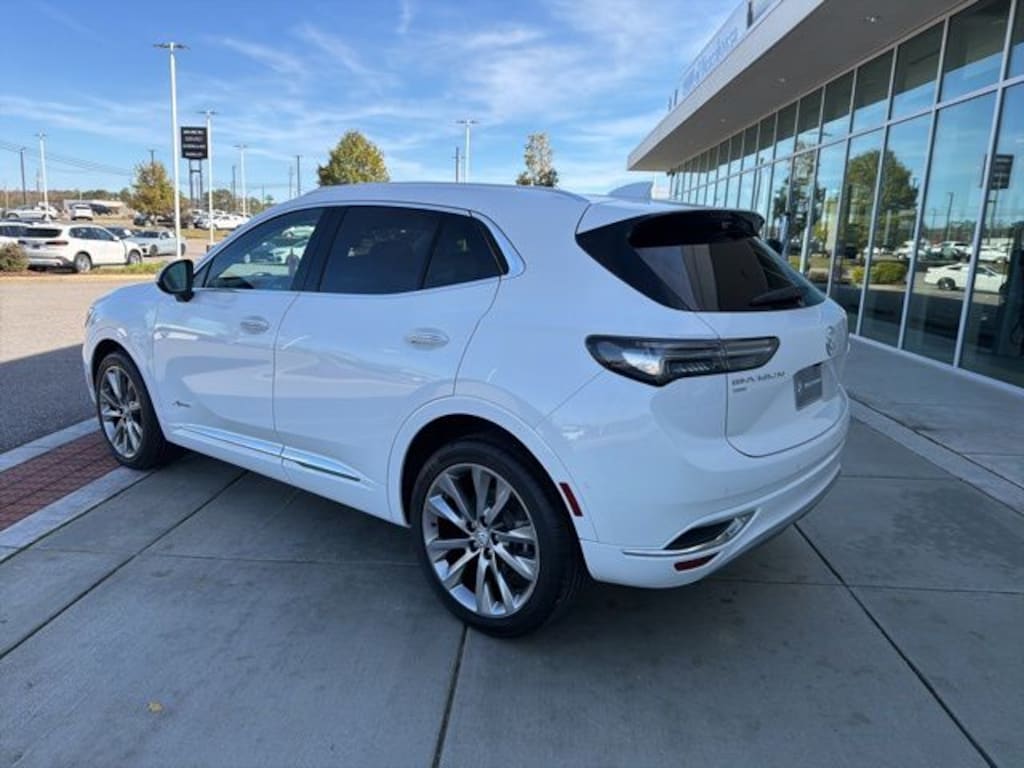 Used 2022 Buick Envision Avenir SUV