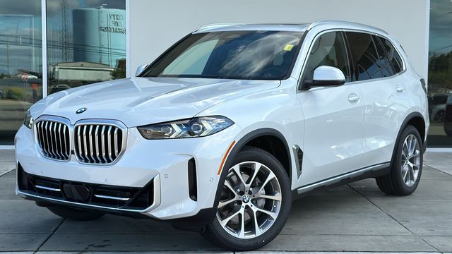 2026 BMW X5 40i's photo