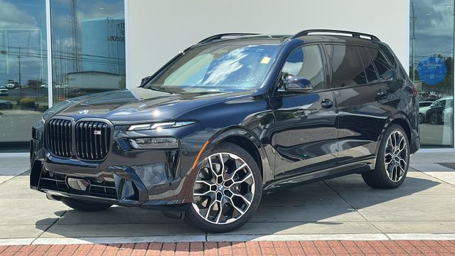 2026 BMW X7 M60i's photo