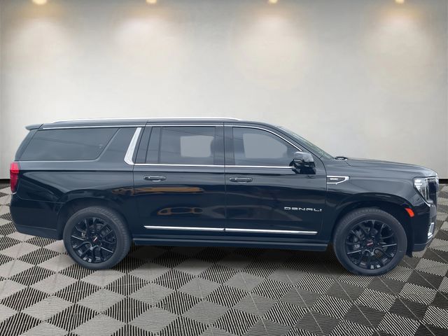 2022 Gmc Yukon XL Denali photo 2