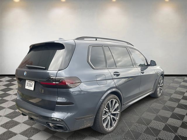 2021 Bmw X7 M50i photo 3