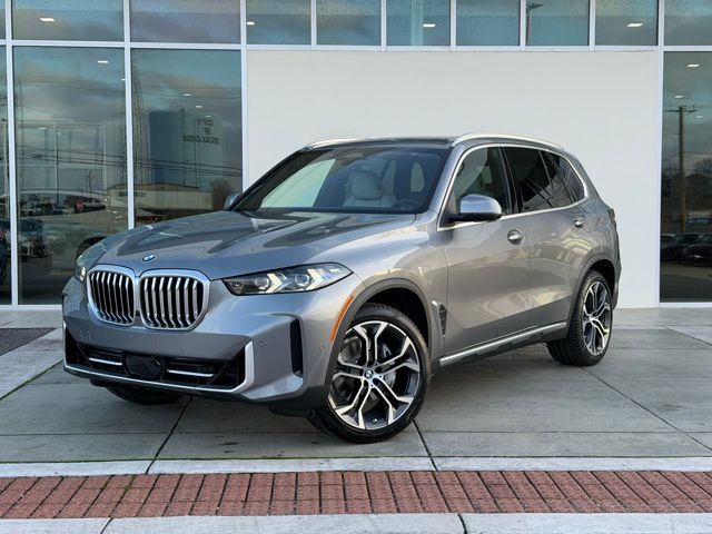 2026 BMW X5 40i's photo