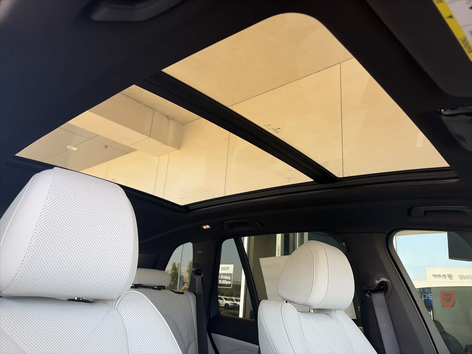 2026 BMW X5 40i - Photo 17