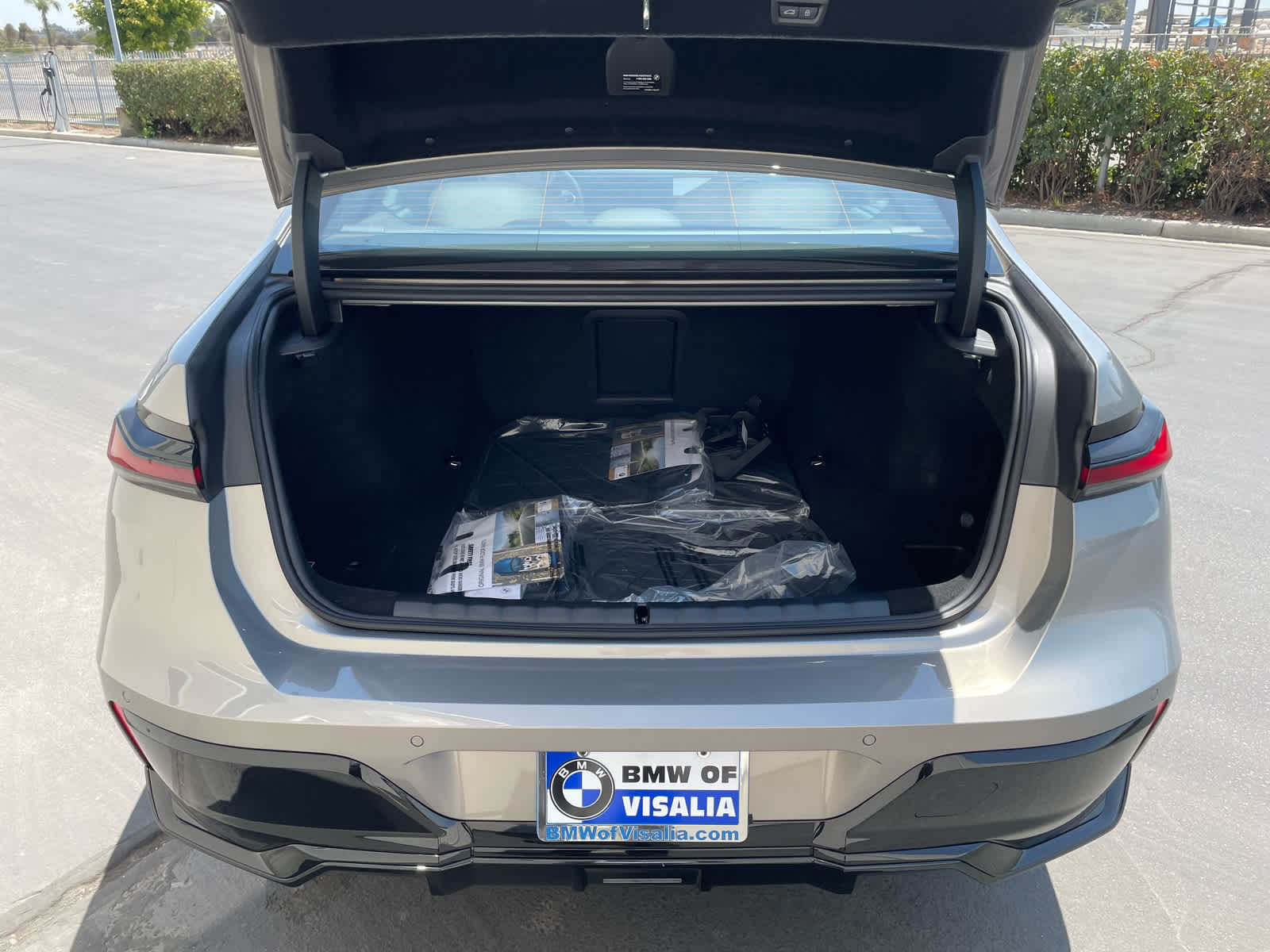 2025 BMW 7 Series 740i - Photo 19