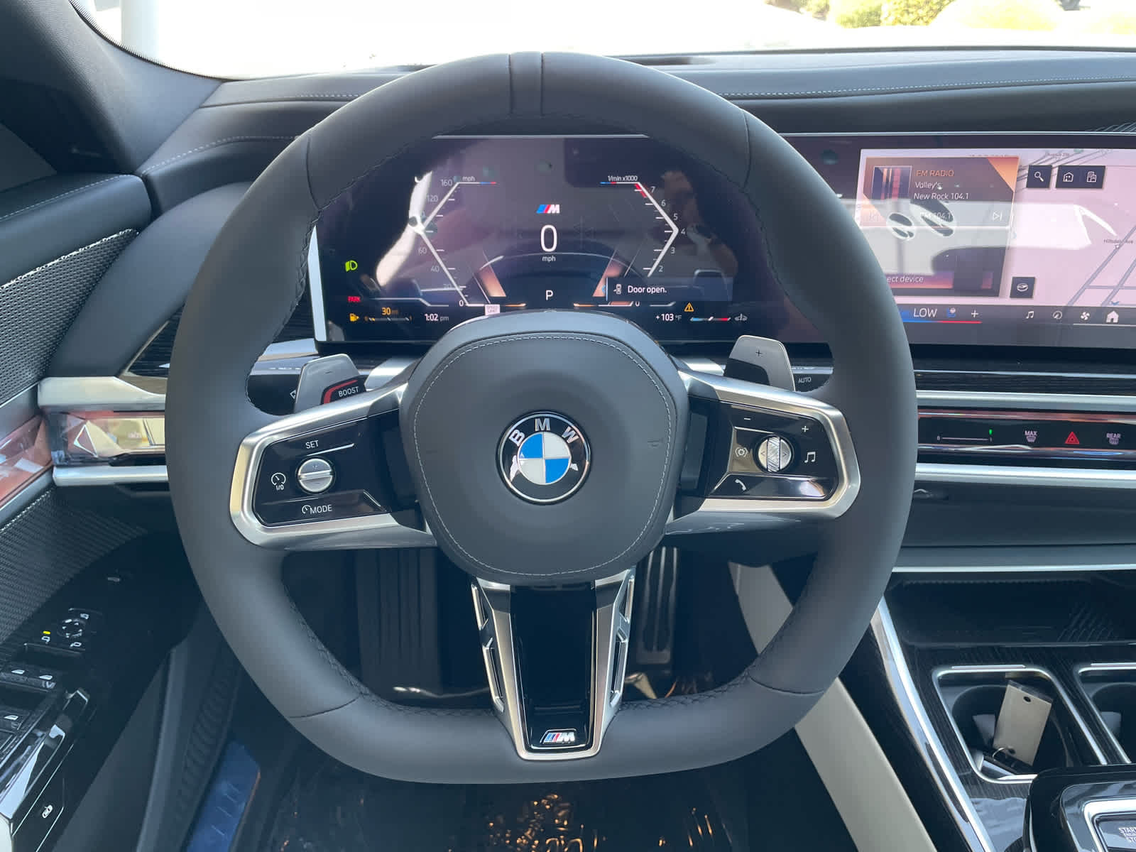 2025 BMW 7 Series 740i - Photo 11