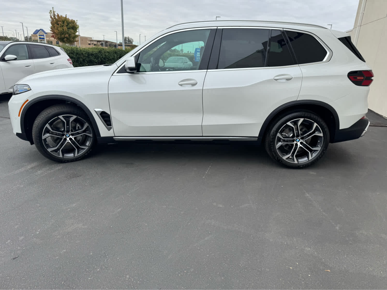 2026 Bmw X5 xDrive40i photo 3