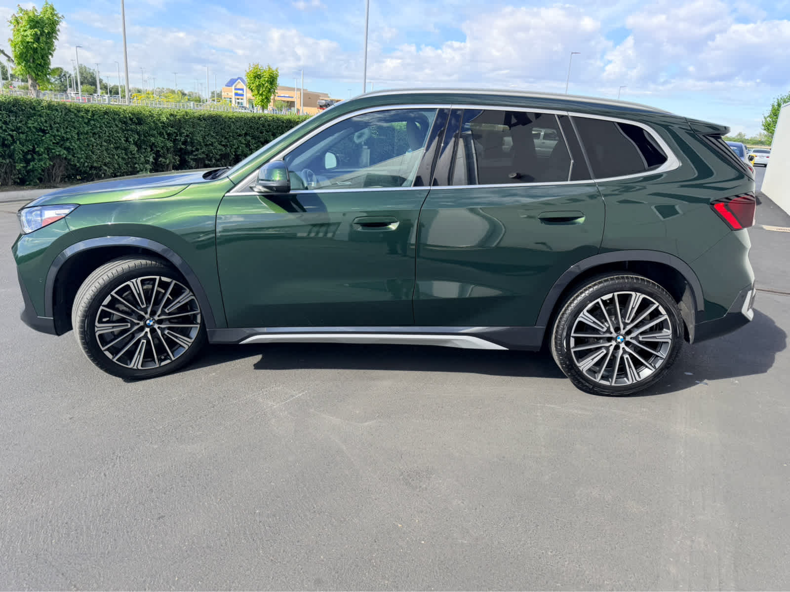 2025 BMW X1 UT photo 3