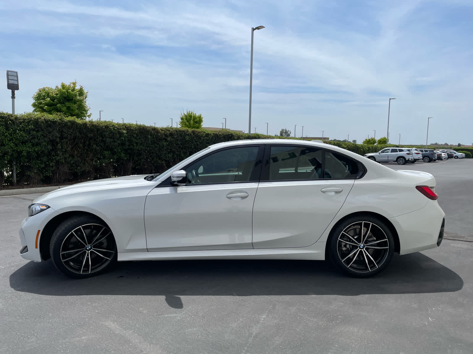 2024 Bmw 330i photo 3