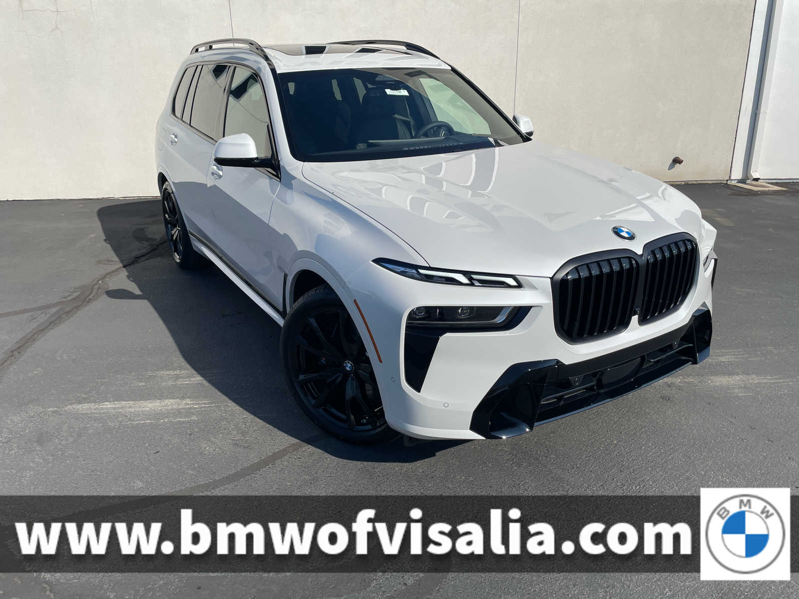2026 BMW X7 40i's photo