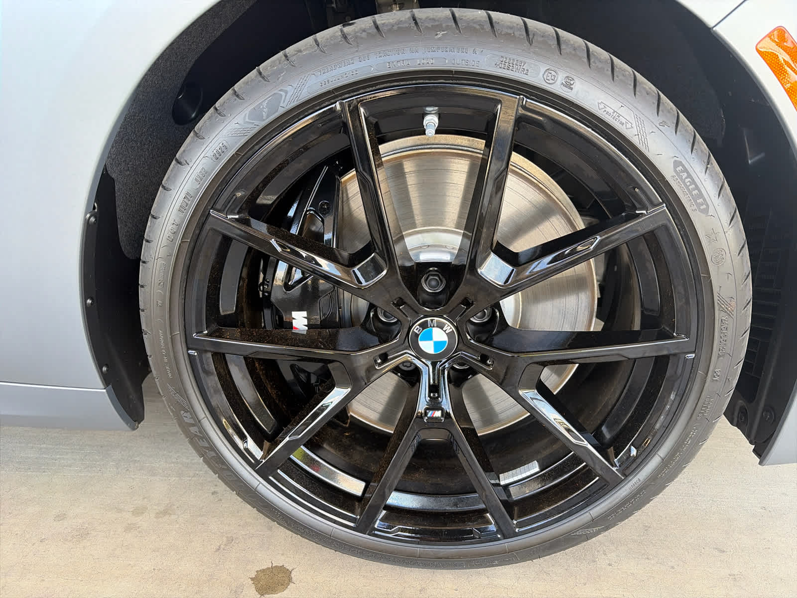 2026 BMW 8 Series 840i - Photo 17