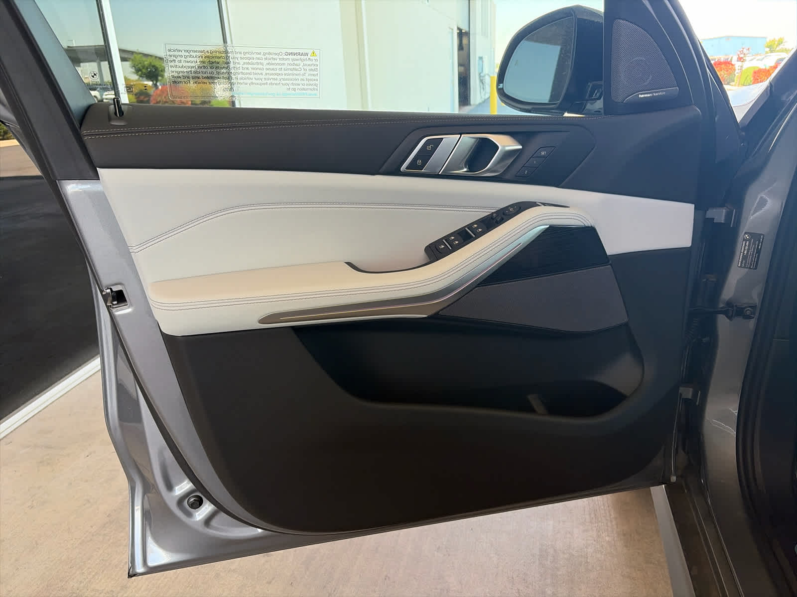 2026 BMW X5 40i - Photo 8