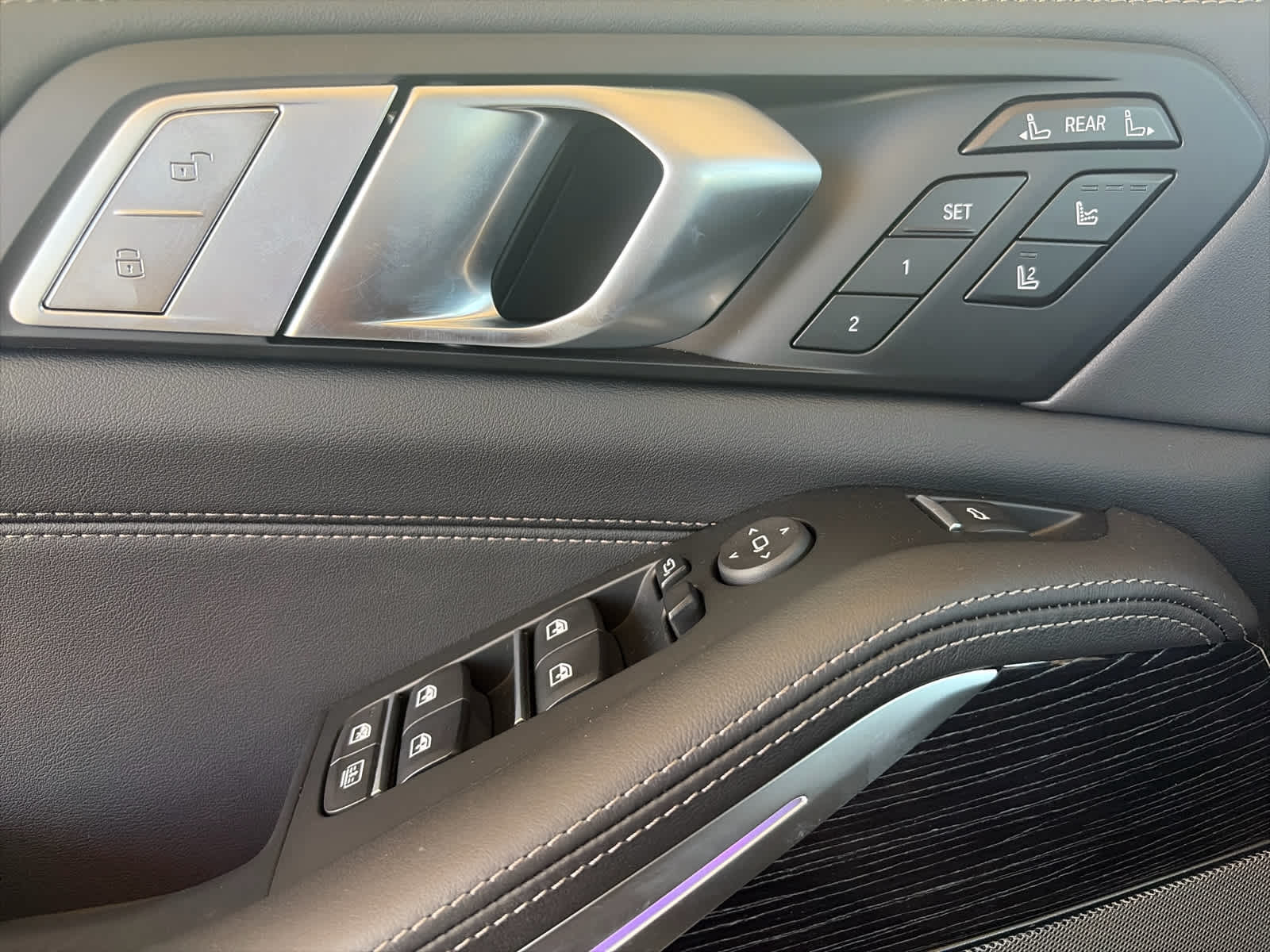2026 BMW X7 M60i - Photo 26