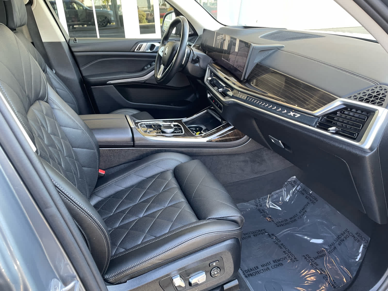 2024 BMW X7 40i - Photo 10
