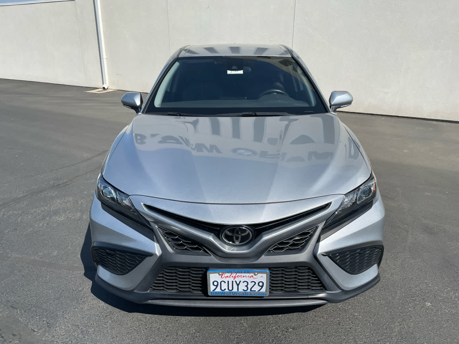 2023 Toyota Camry SE photo 2