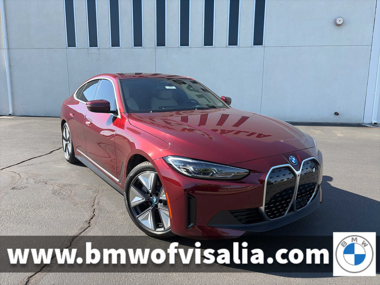 2023 BMW i4 eDrive35's photo