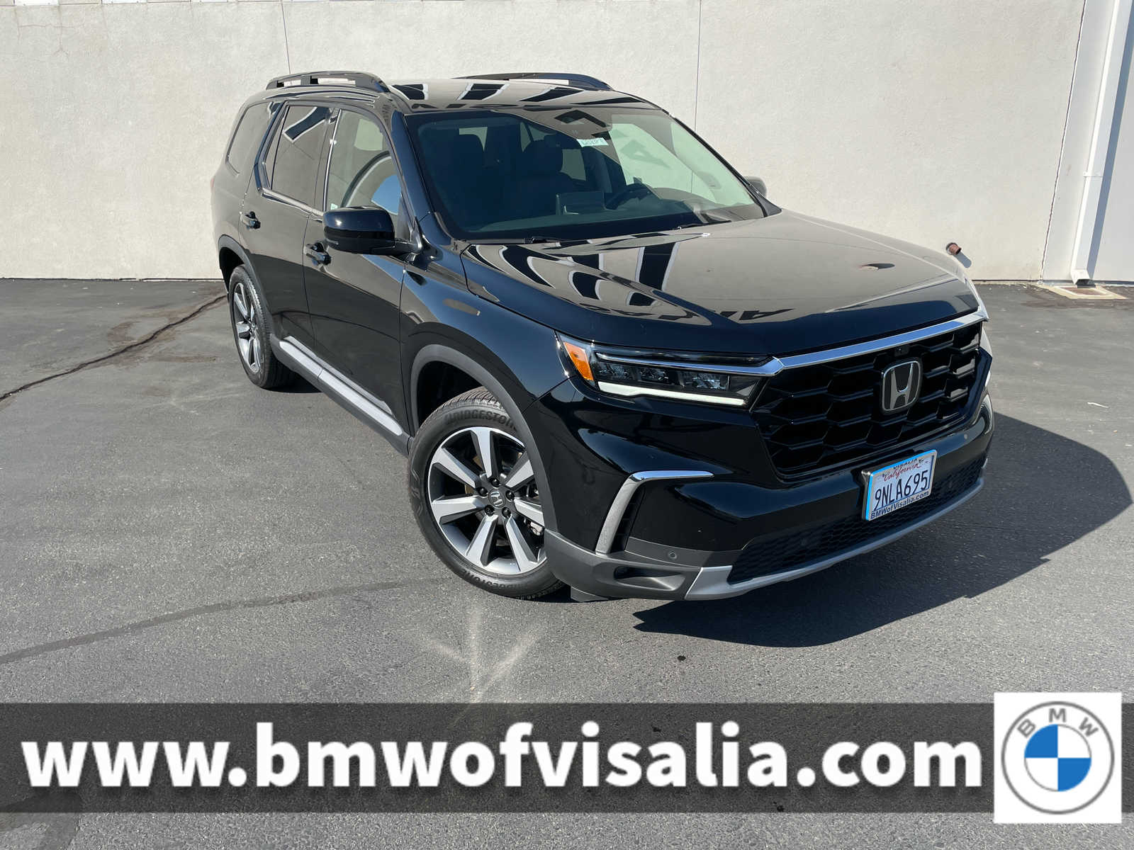 2025 Honda Pilot Elite's photo