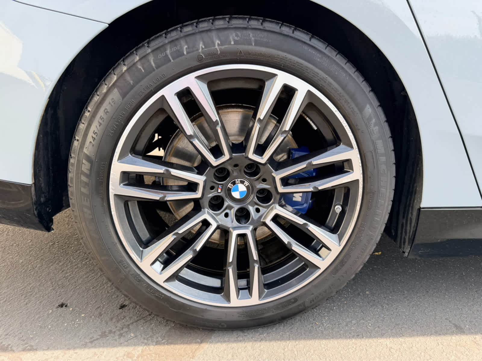2026 BMW 5 Series 530i - Photo 8