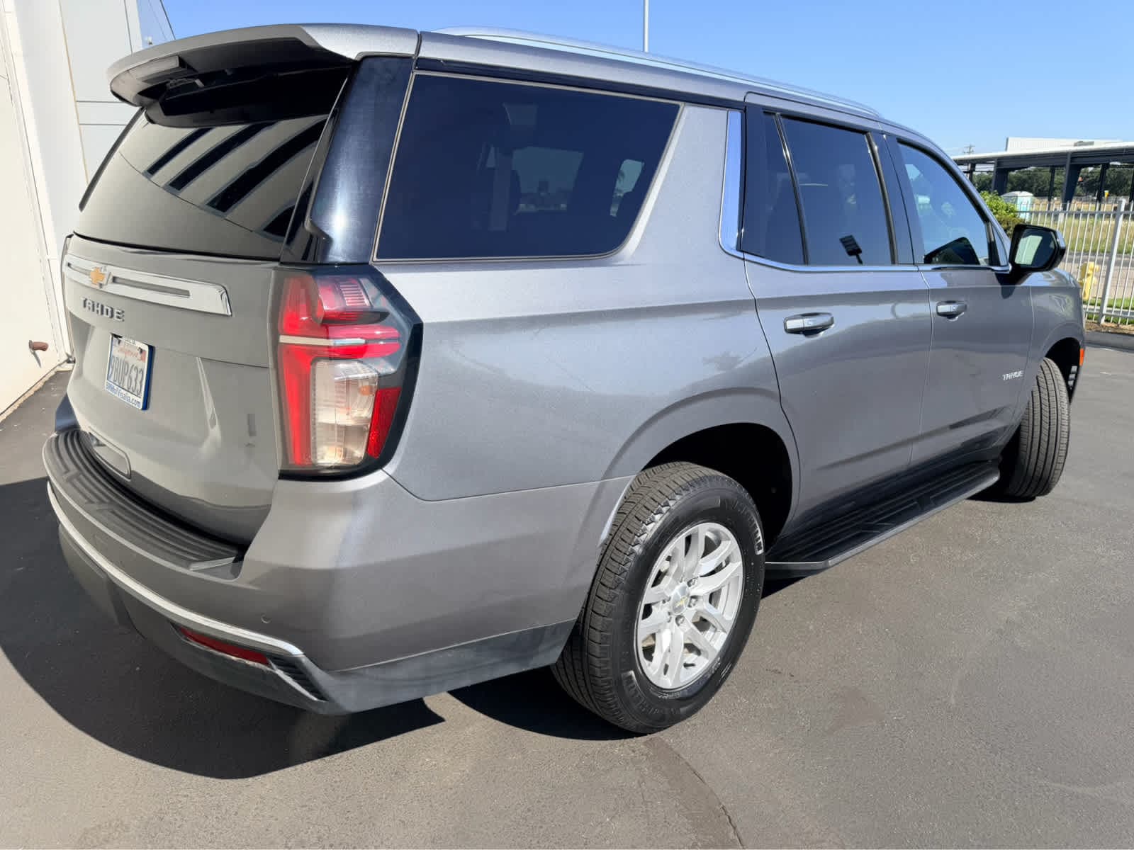 2022 Chevrolet Tahoe LS Sport Utility 4D photo 6