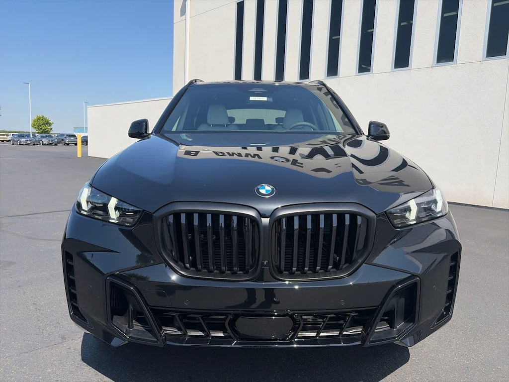 New 2026 BMW X5 sDrive40i SUV