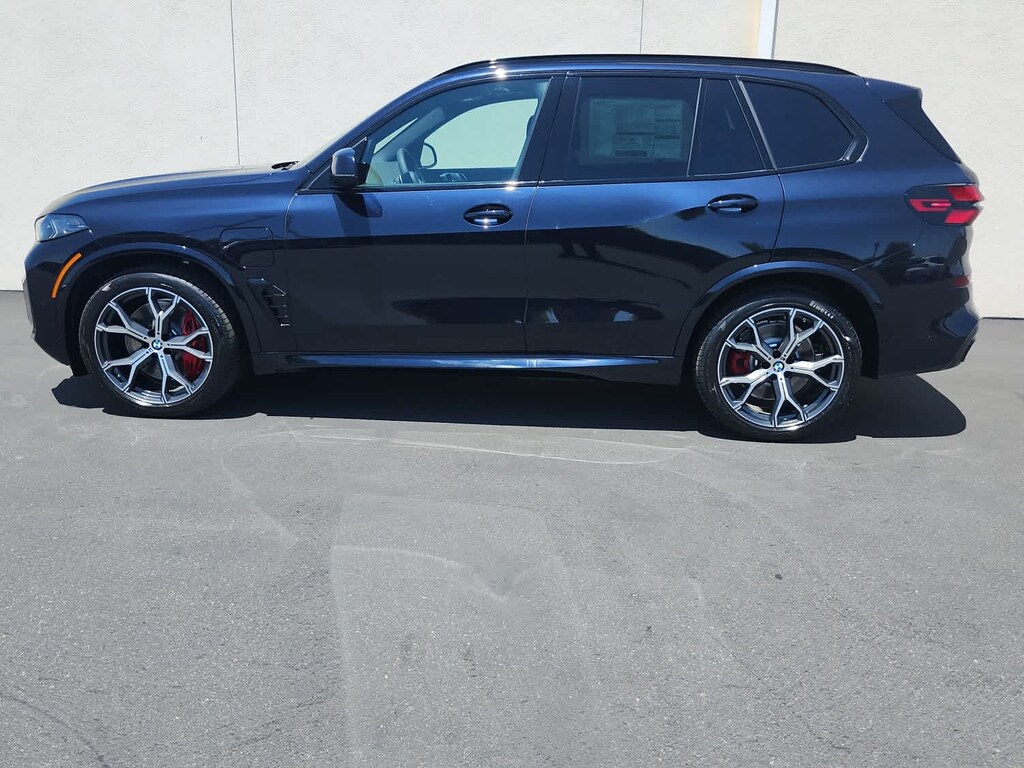 New 2026 BMW X5 PHEV xDrive50e SUV