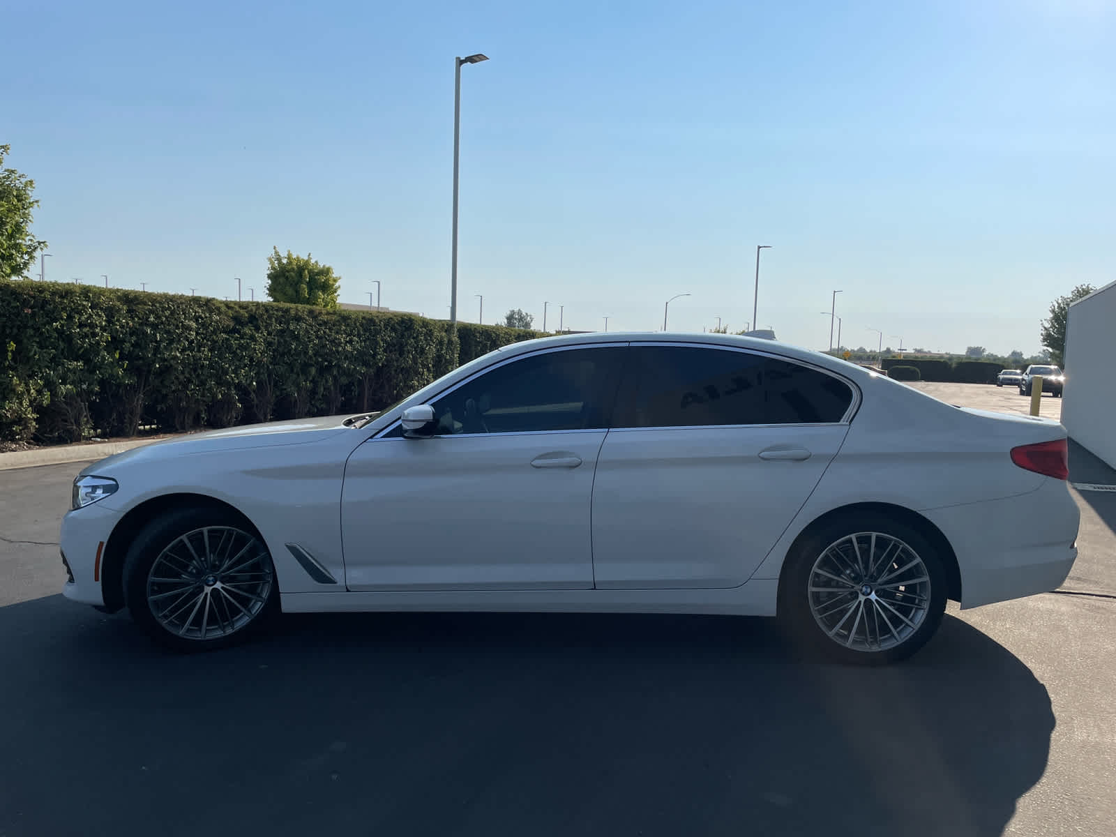 2020 Bmw 530i Sedan photo 3