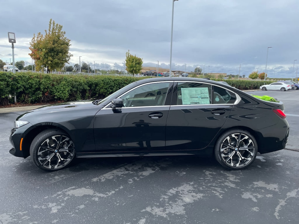 New 2026 BMW 330i NA Sedan