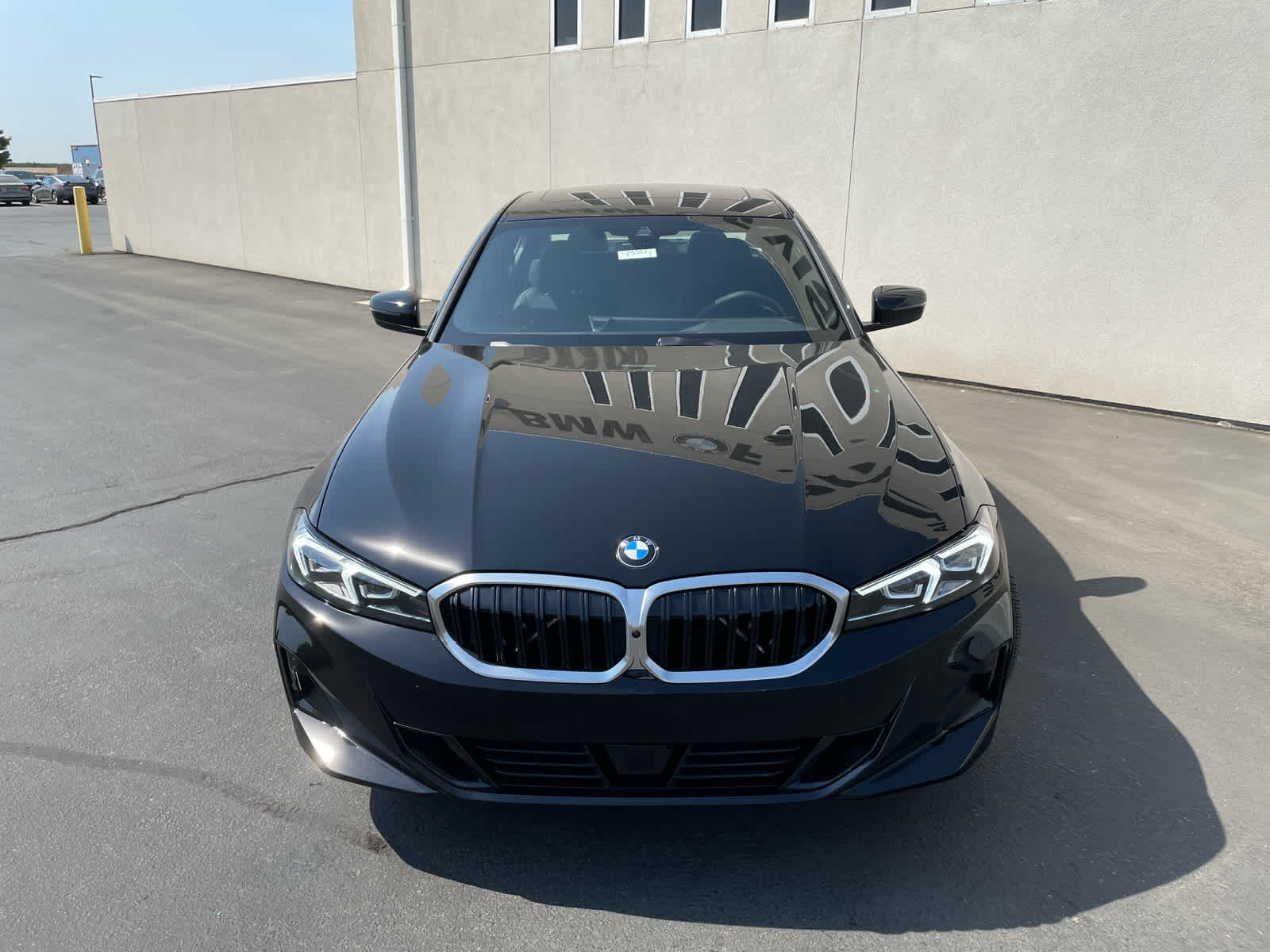 2025 Bmw 330i 3-Series photo 2