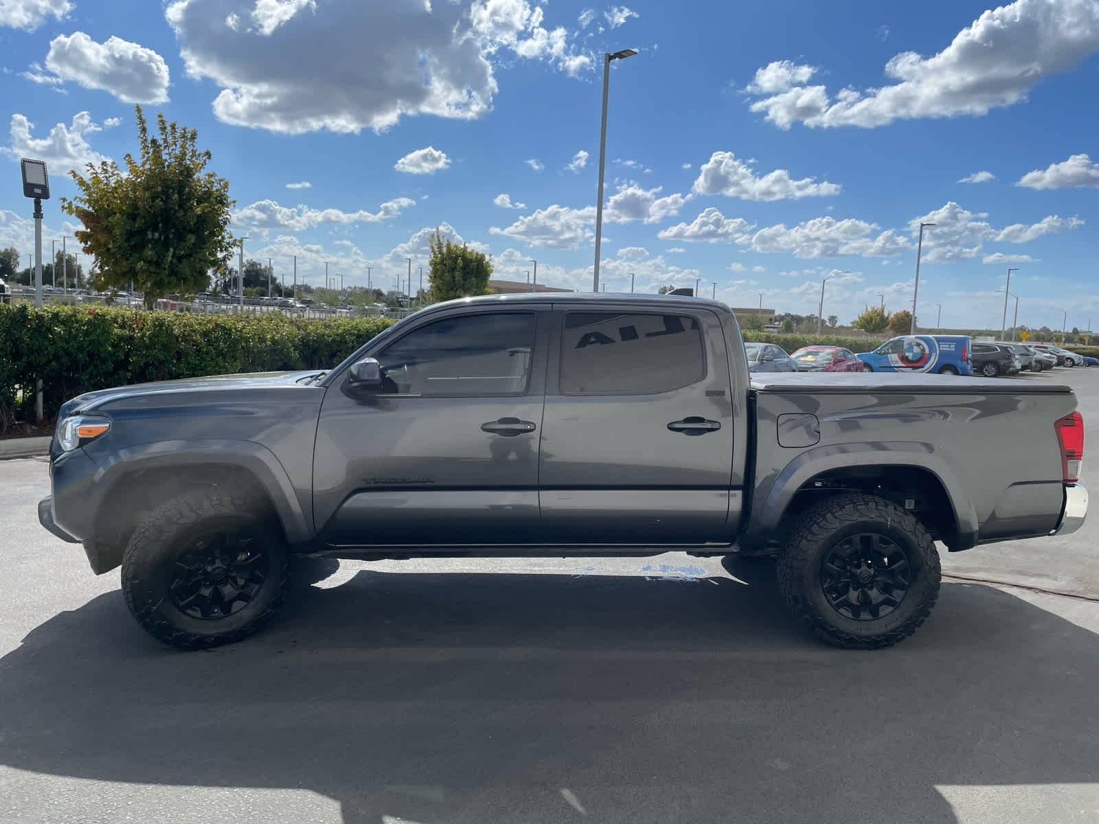 2020 Toyota Tacoma SR5 Double Cab V6 photo 3