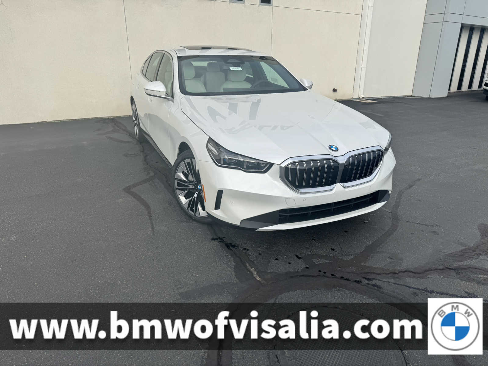 2026 BMW 5 Series 530i's photo