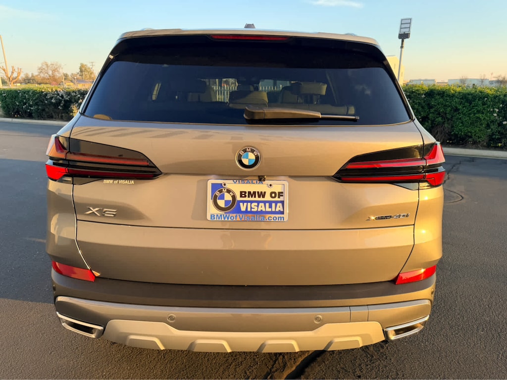 New 2026 BMW X5 xDrive40i SUV