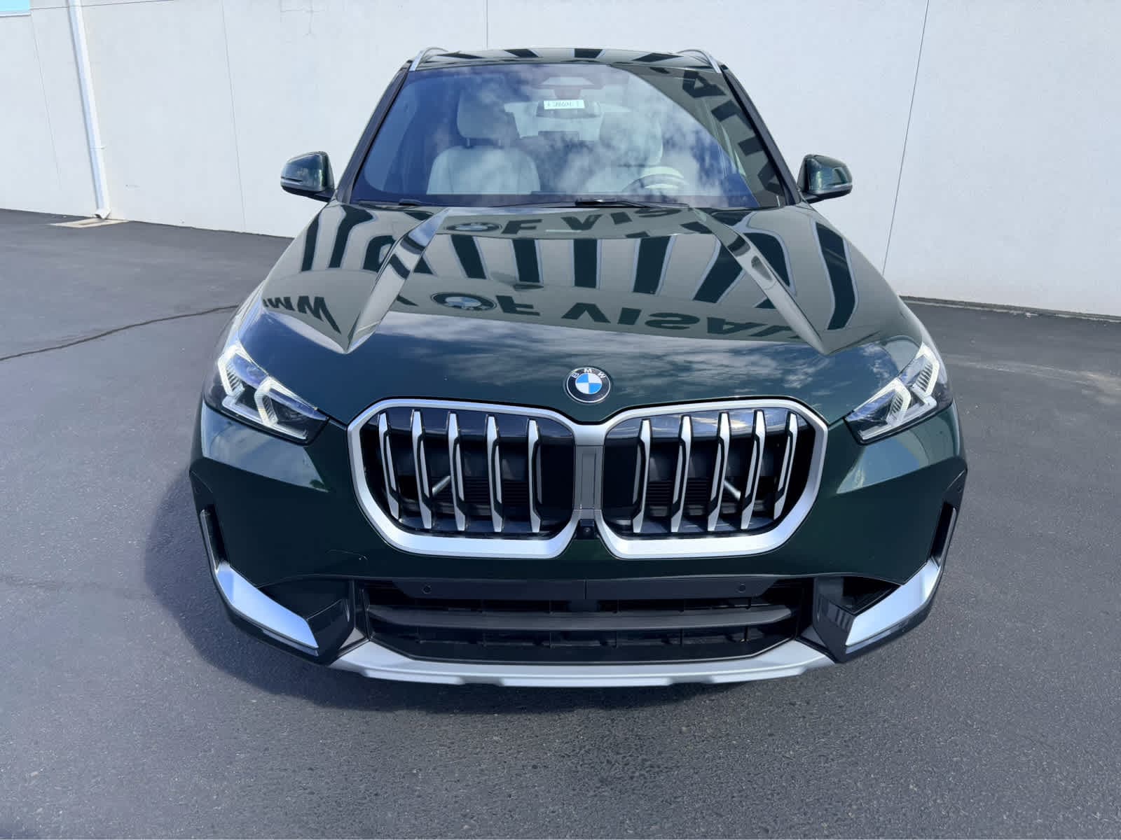 2025 BMW X1 UT photo 2