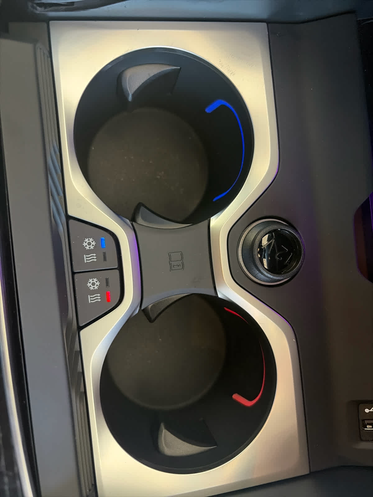 2026 BMW X7 M60i - Photo 24