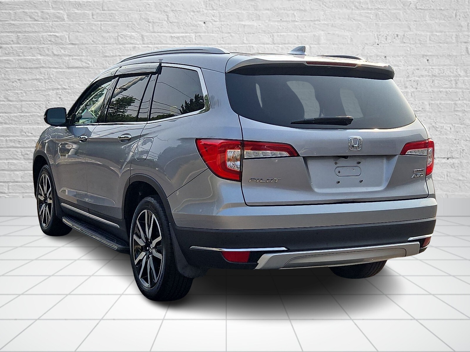2021 Honda Pilot Touring photo 4