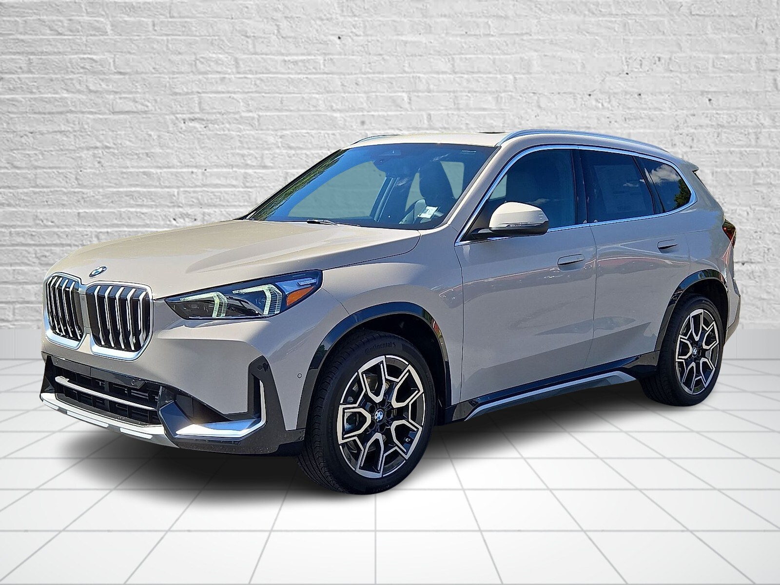 2026 Bmw X1 XDrive28i photo 2