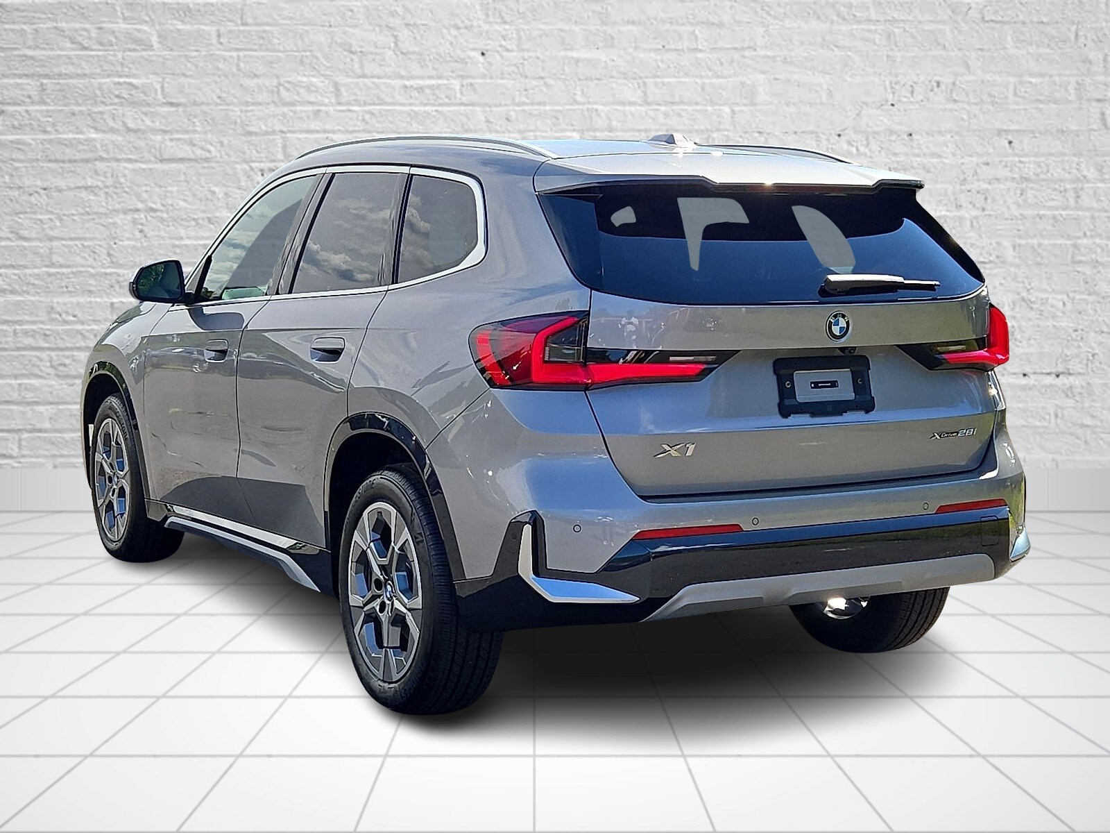 2026 Bmw X1 XDrive28i photo 2