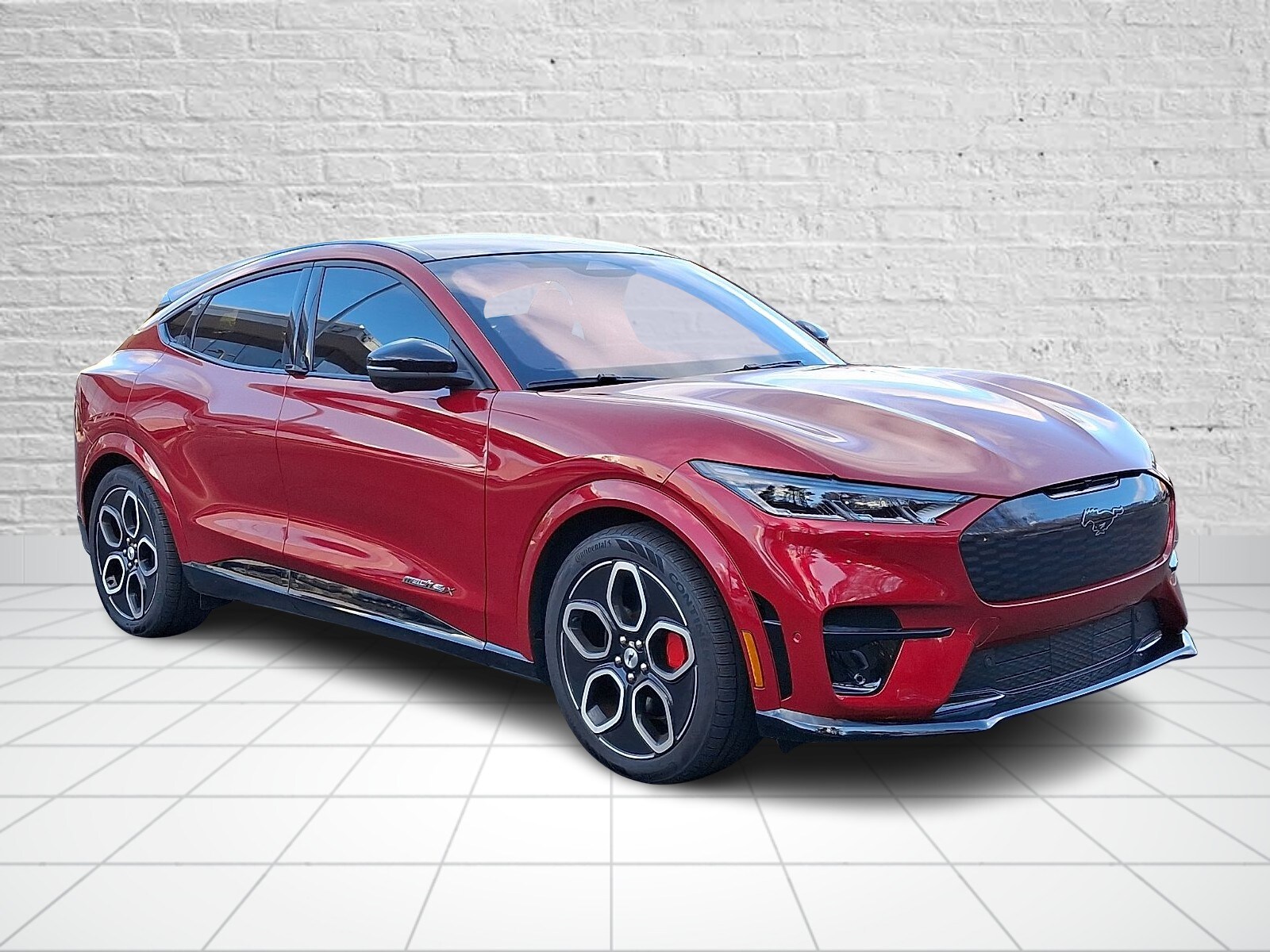 2023 Ford Mustang Mach-E GT photo 3