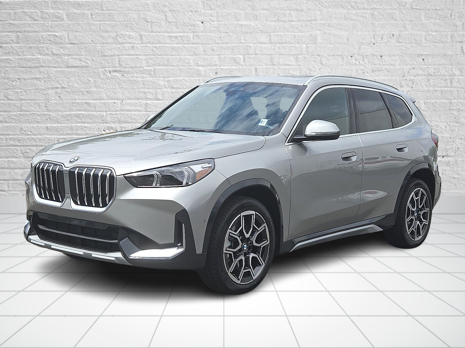 2025 Bmw X1 XDrive28i photo 2