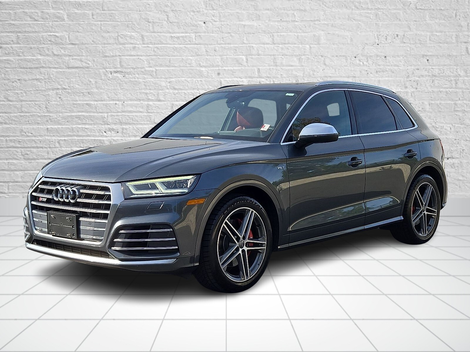 2018 Audi SQ5 Premium Plus photo 2