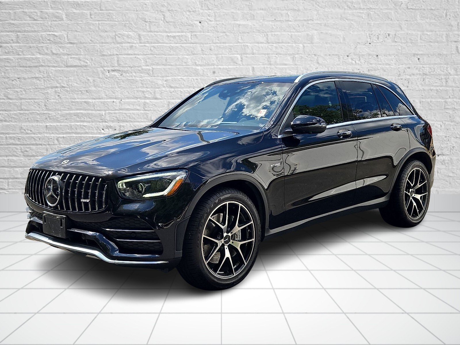 2021 Mercedes Benz GLC AMG 43 4MATIC photo 3