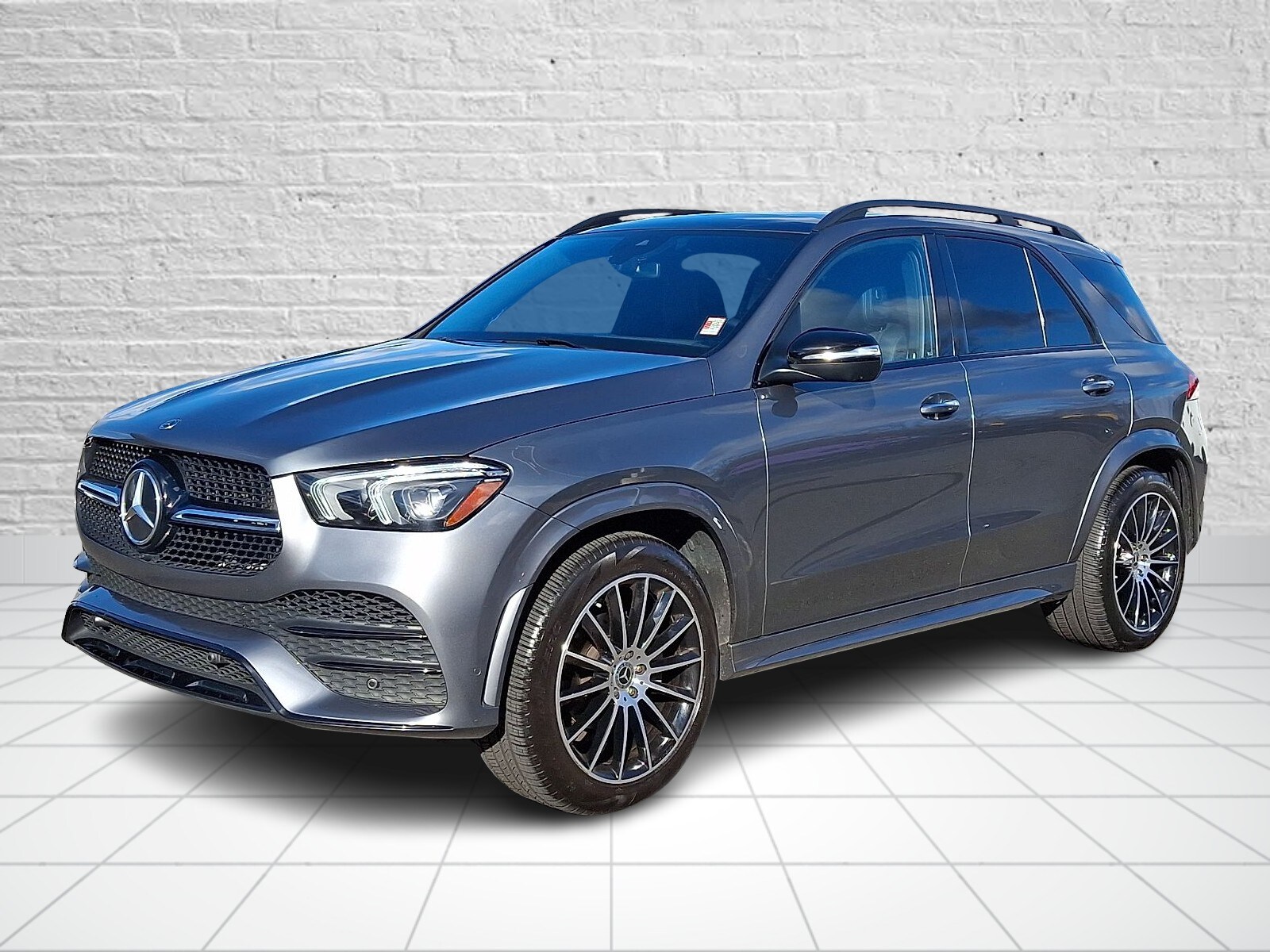 2023 Mercedes Benz GLE 350 4MATIC photo 2
