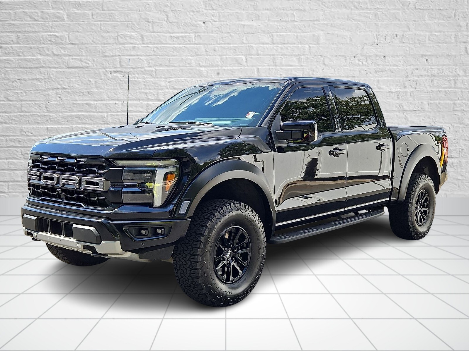 2024 Ford F-150 Raptor photo 3