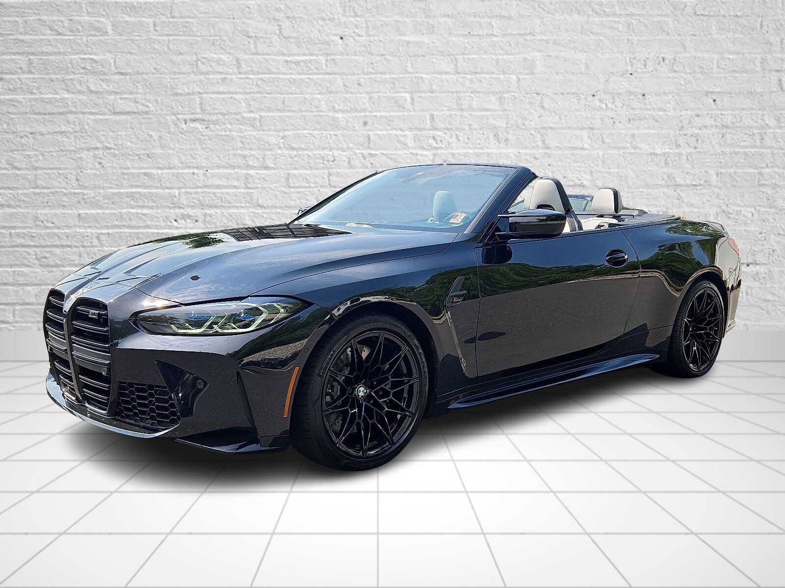 2024 Bmw M4 Competition xDrive Convertible photo 3
