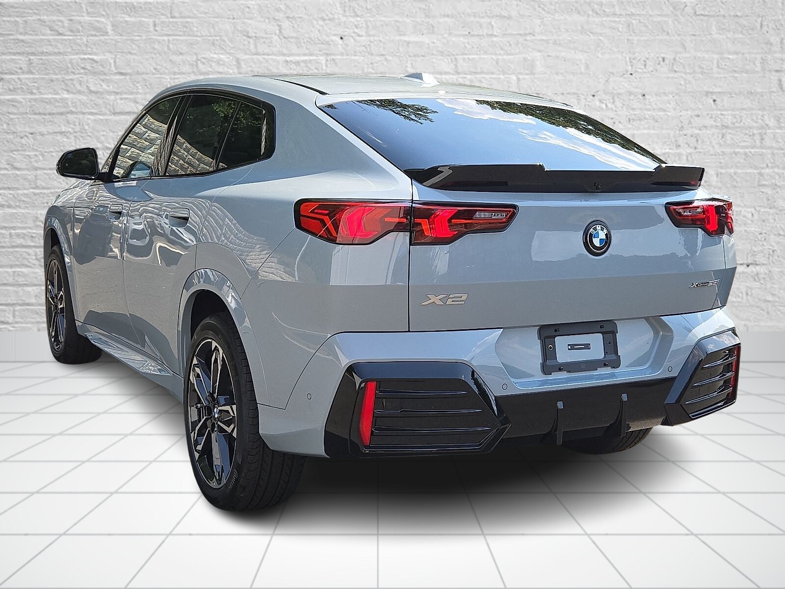 2025 Bmw X2 xDrive28i photo 3