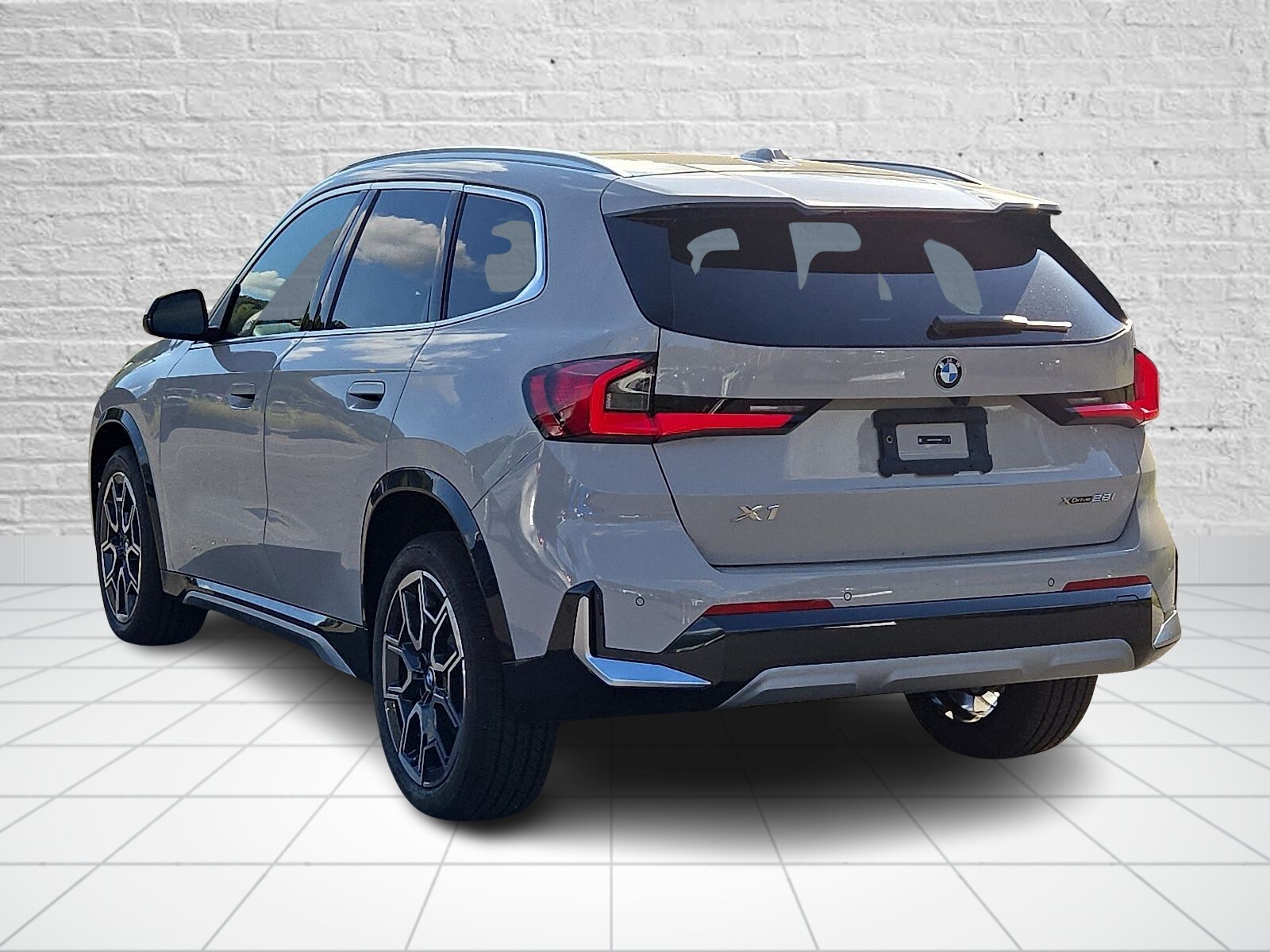 2026 Bmw X1 XDrive28i photo 3