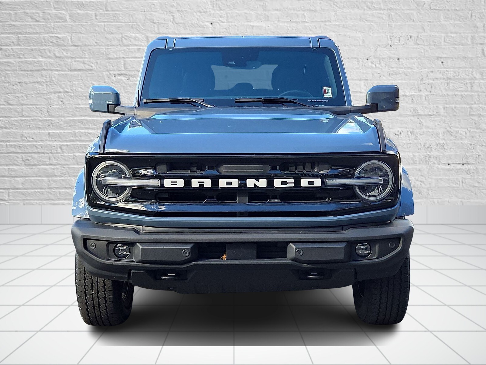 2023 Ford Bronco Base Big Bend Black Diamond Outer Banks photo 2