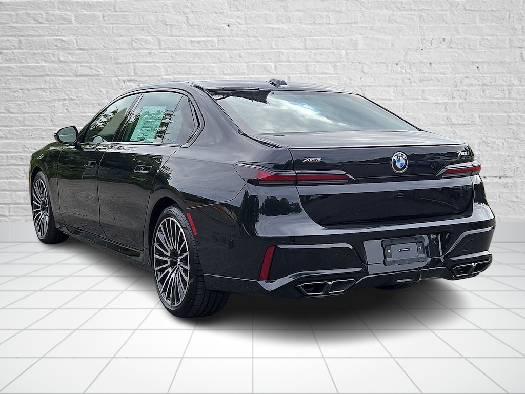 New 2025 BMW 760i xDrive Sedan