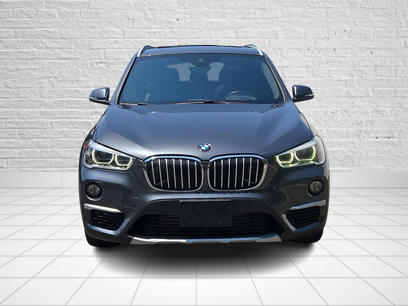 Used 2017 BMW X1 28i with VIN WBXHT3C32H5F86853 for sale in Waterbury, CT