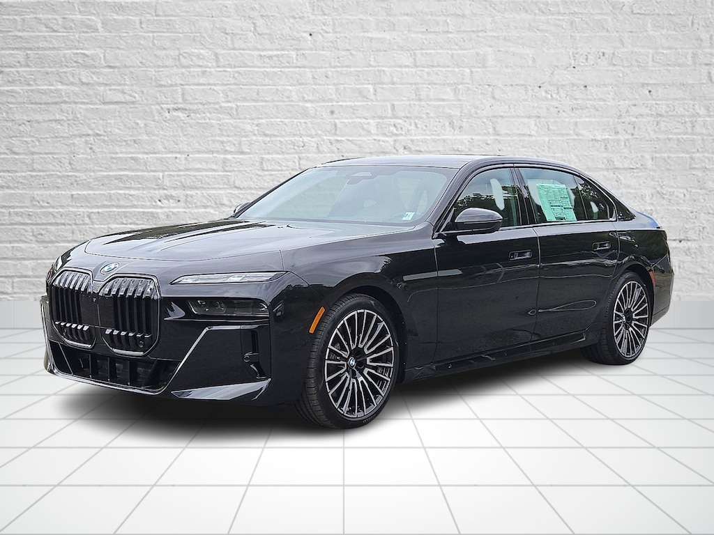 New 2025 BMW 760i xDrive Sedan