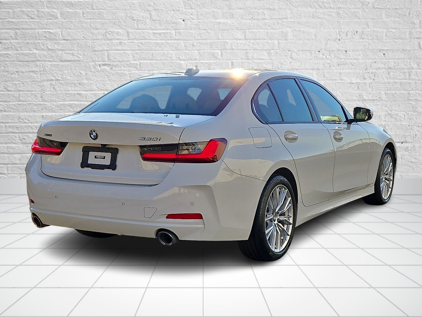 2023 Bmw 330xi xDrive photo 3